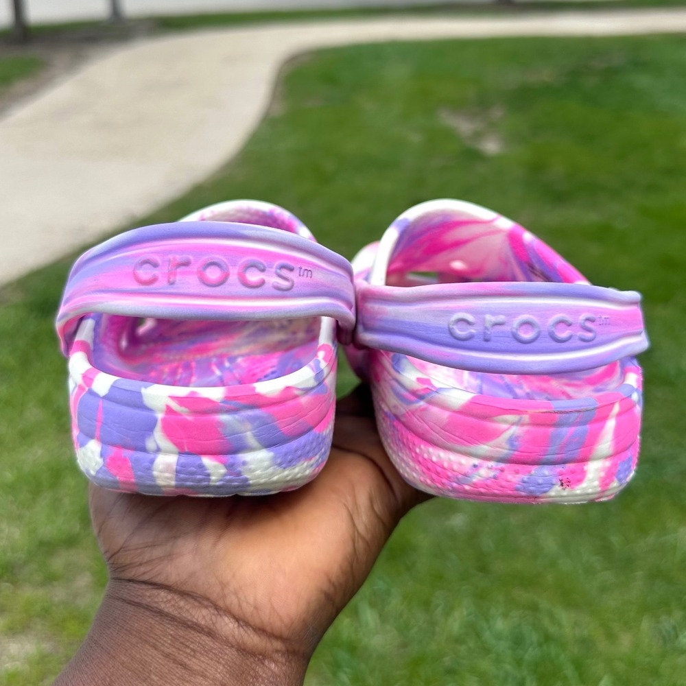CROCS KIDS CLASSIC MARBLED TYE DYE CLOGS Little Girl Size J1 Pink Crush/Purple - Picture 7 of 12